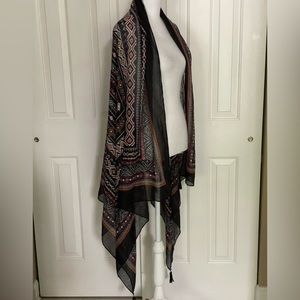 Charlotte Russe Wrap Beach Cover-Up Kimono Aztec Design Tassels Black/burgundy